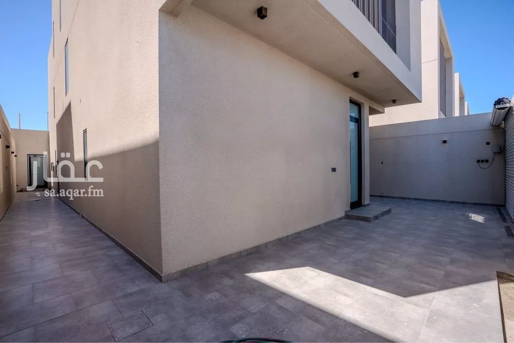 7 bedroom villa in Al Fanar, Eastern Province 20