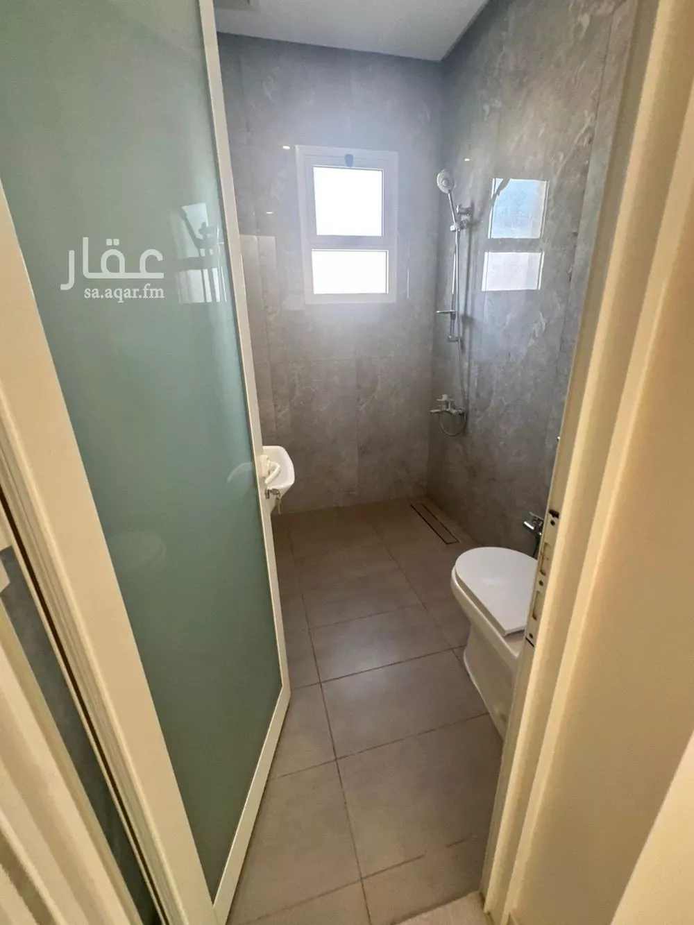 4 bedroom villa in Dahiat King Fahd, Eastern Province 8