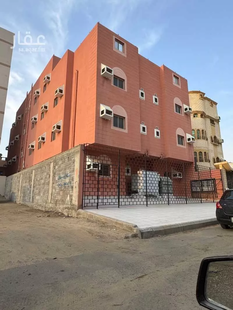 عمارة 600 م² في بطحاء قريش 1