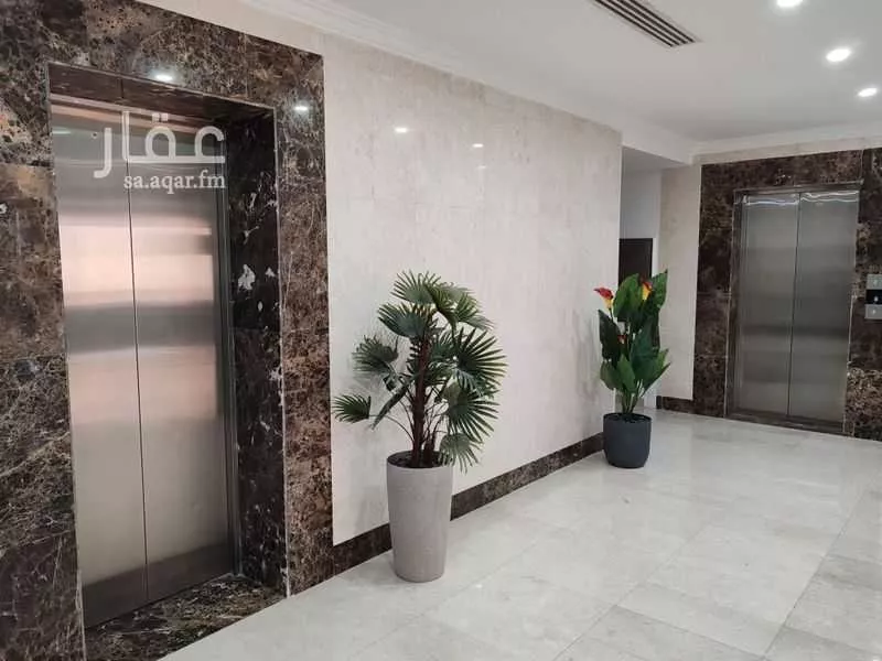 عمارة 1840 م² في النخيل 5