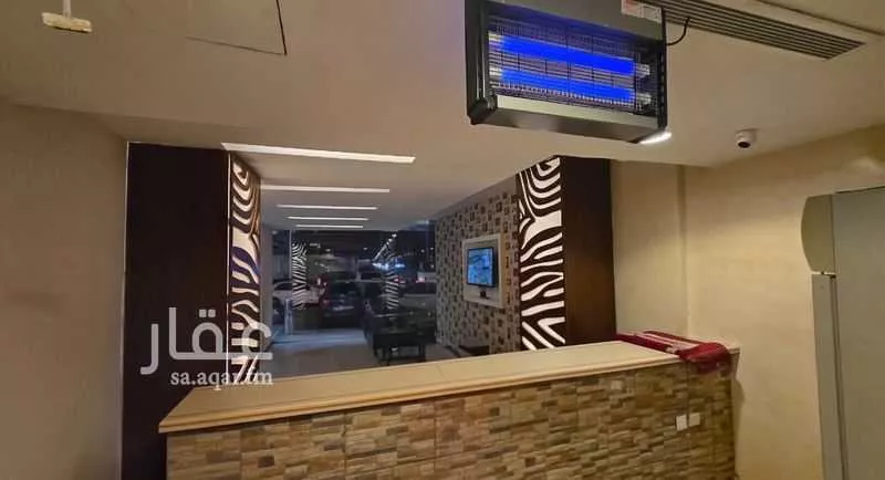 104 sqm shop in Al Faisaliyyah 4