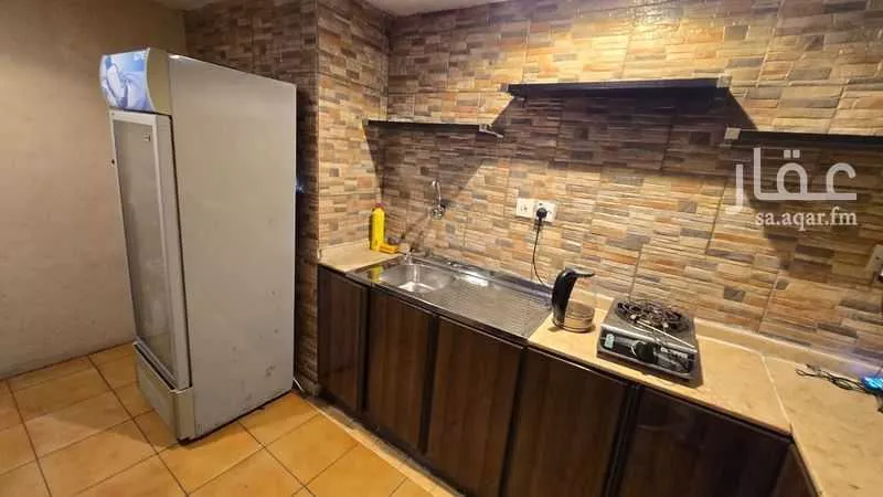 104 sqm shop in Al Faisaliyyah 5