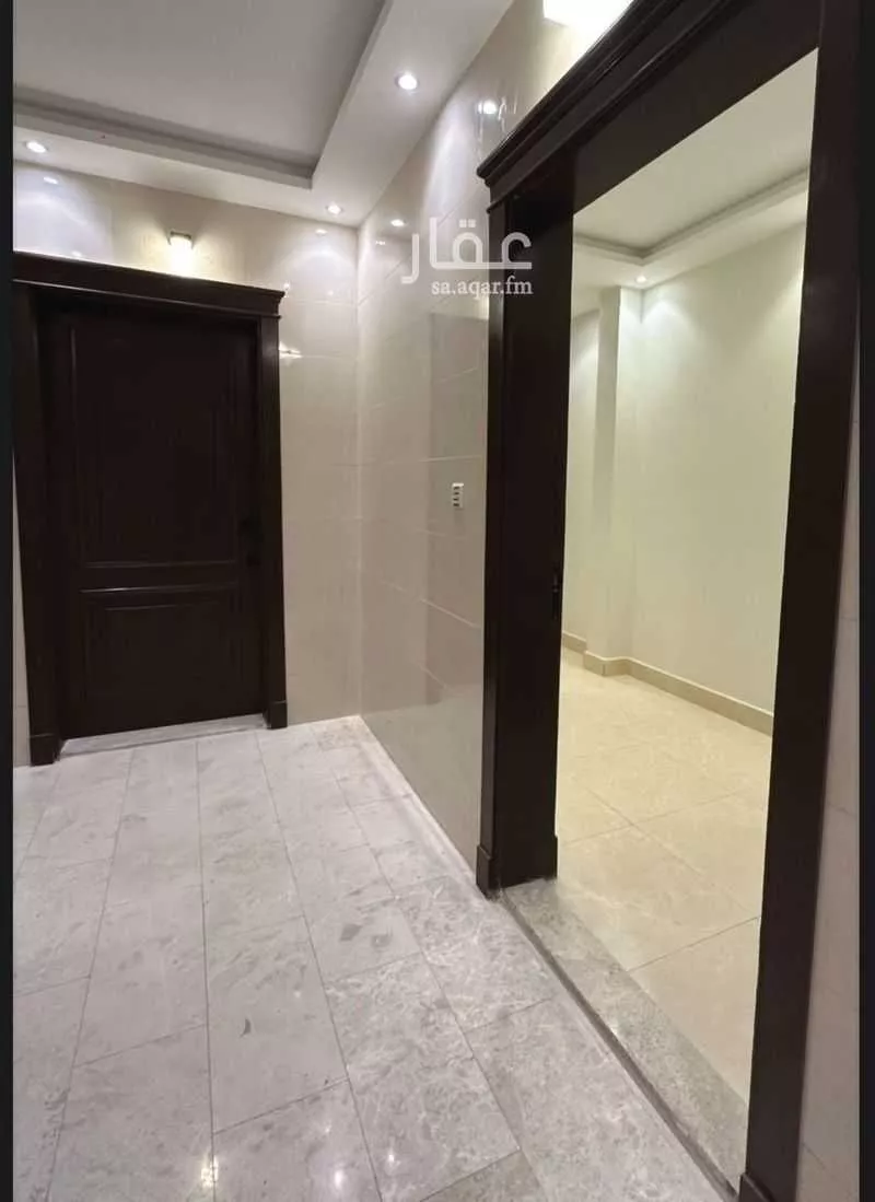 شقة 6 غرف في الصفا 4