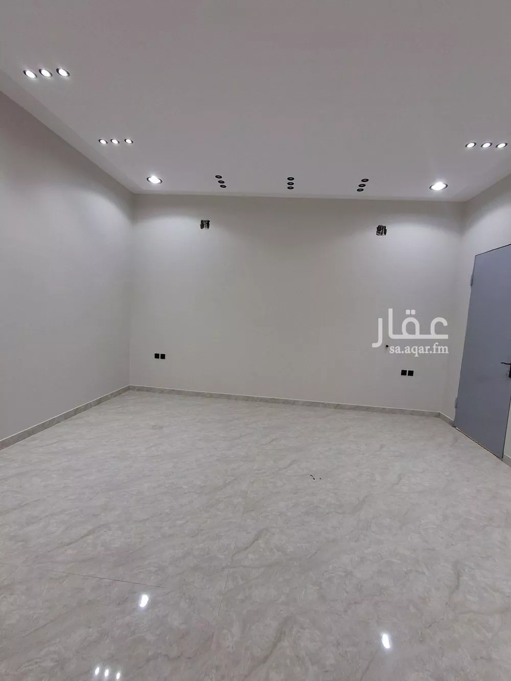 7 bedroom floor in Dhahrat Namar 2