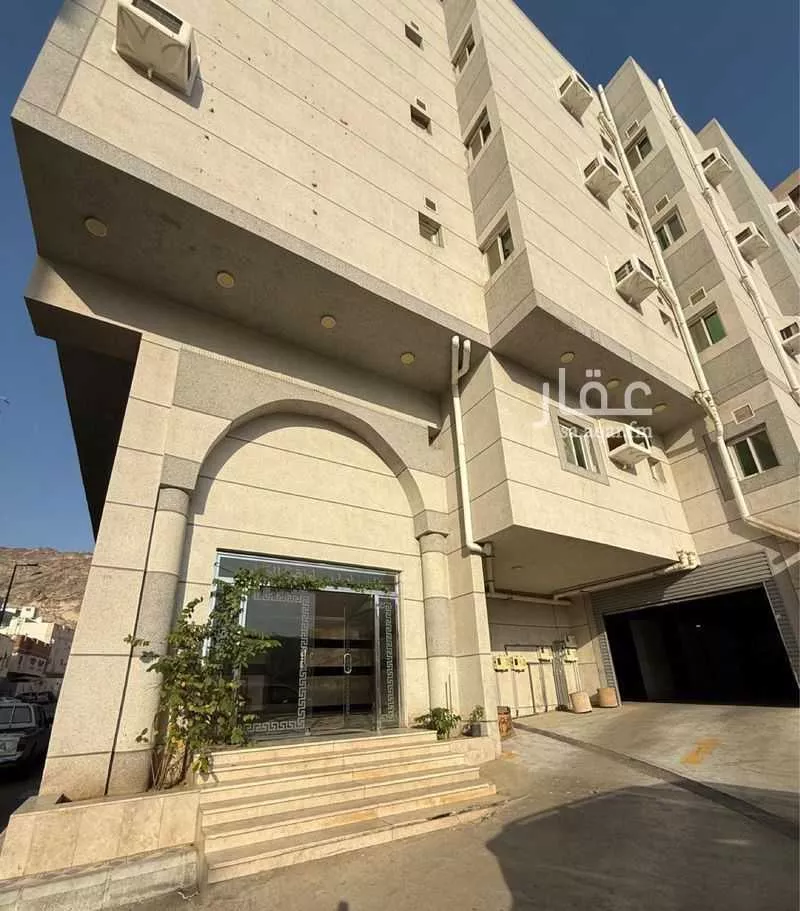 شقة 5 غرف في بطحاء قريش