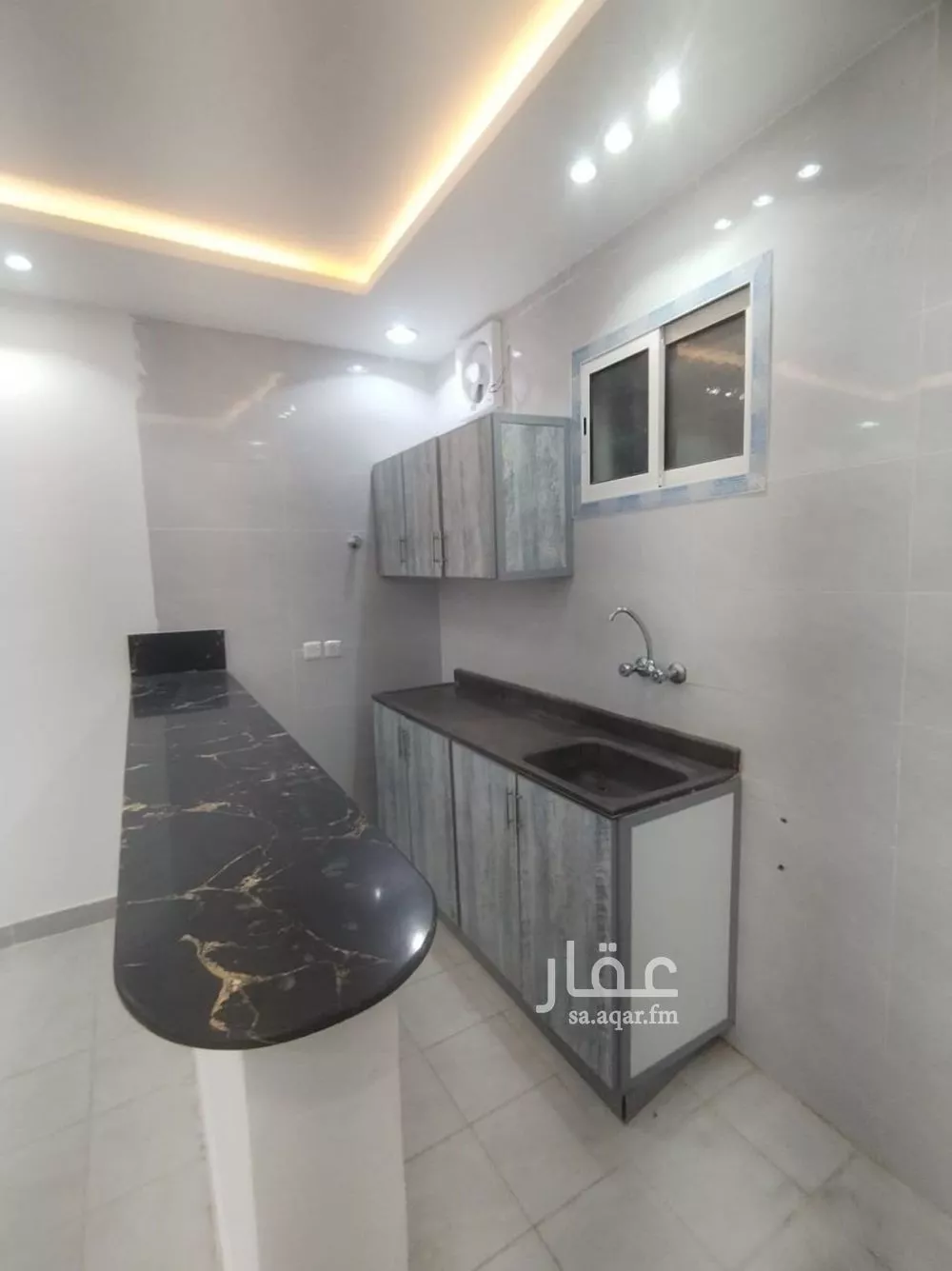 شقة 1 غرف في المونسية 4