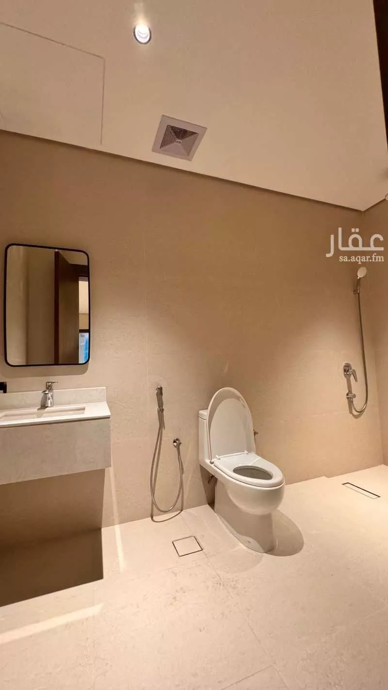 4 bedroom apartment in Ash Shati Al Gharbi, Eastern Province 23