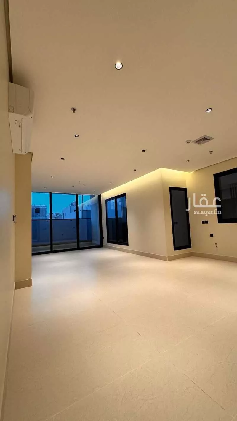 4 bedroom apartment in Ash Shati Al Gharbi, Eastern Province 19