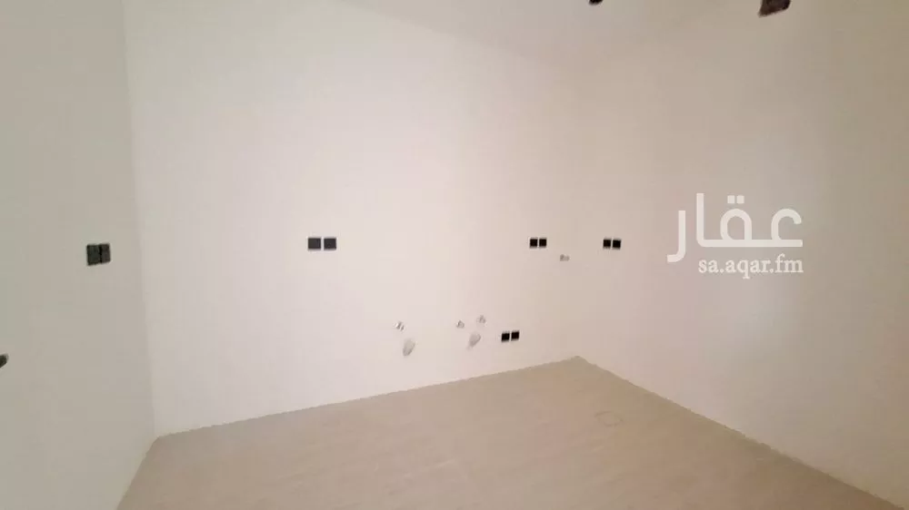 3 bedroom floor in Dahiat Namar 3