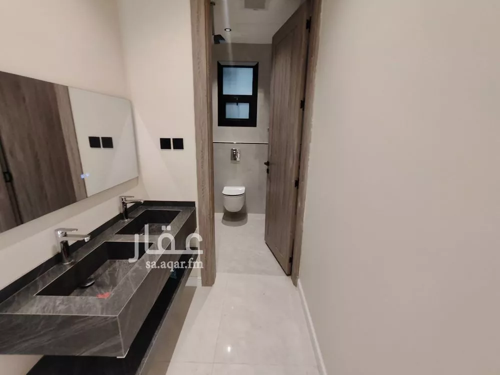 فيلا 5 غرف في العريجاء الغربية 2