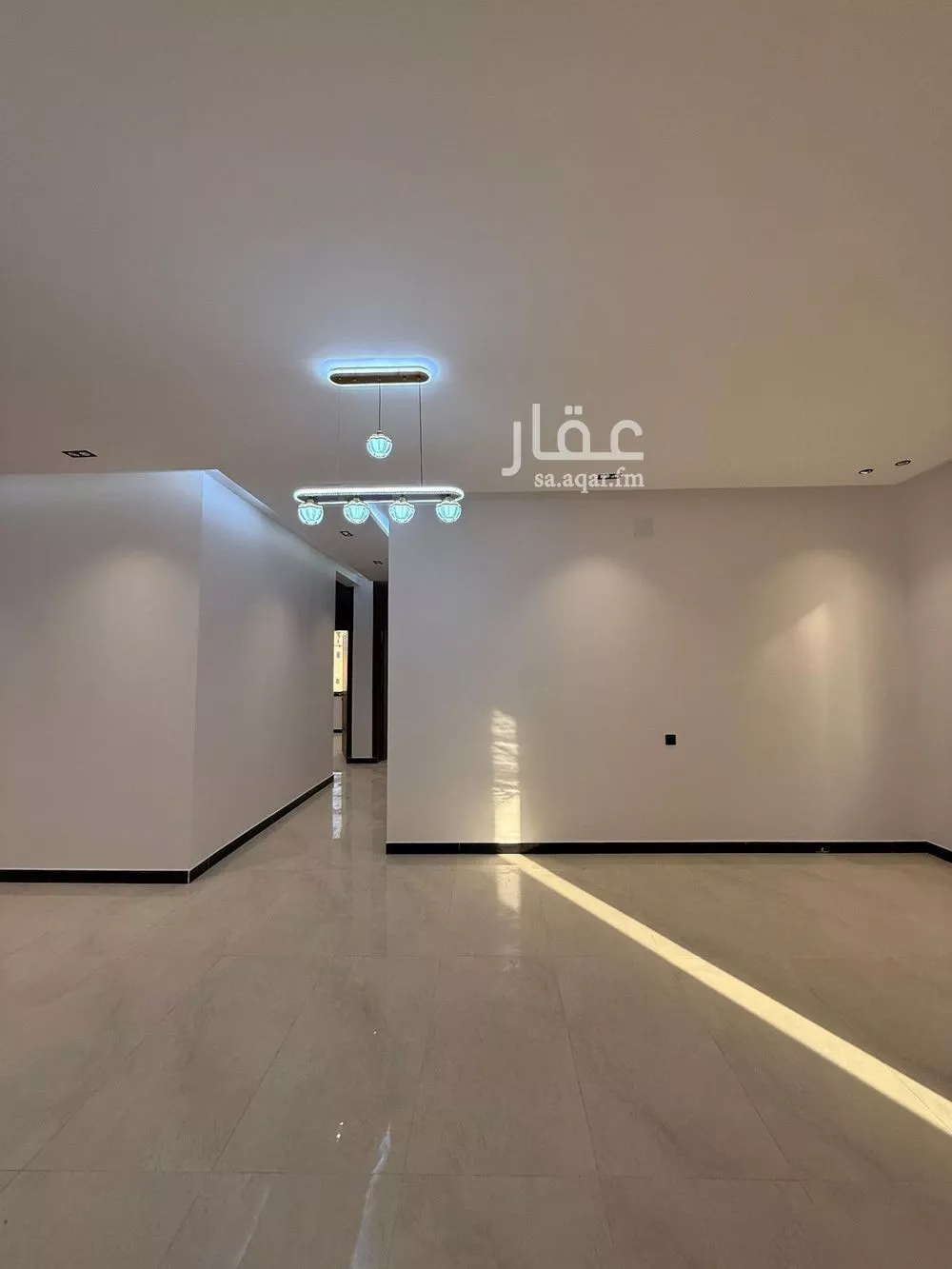 3 bedroom floor in Al Hazm 4