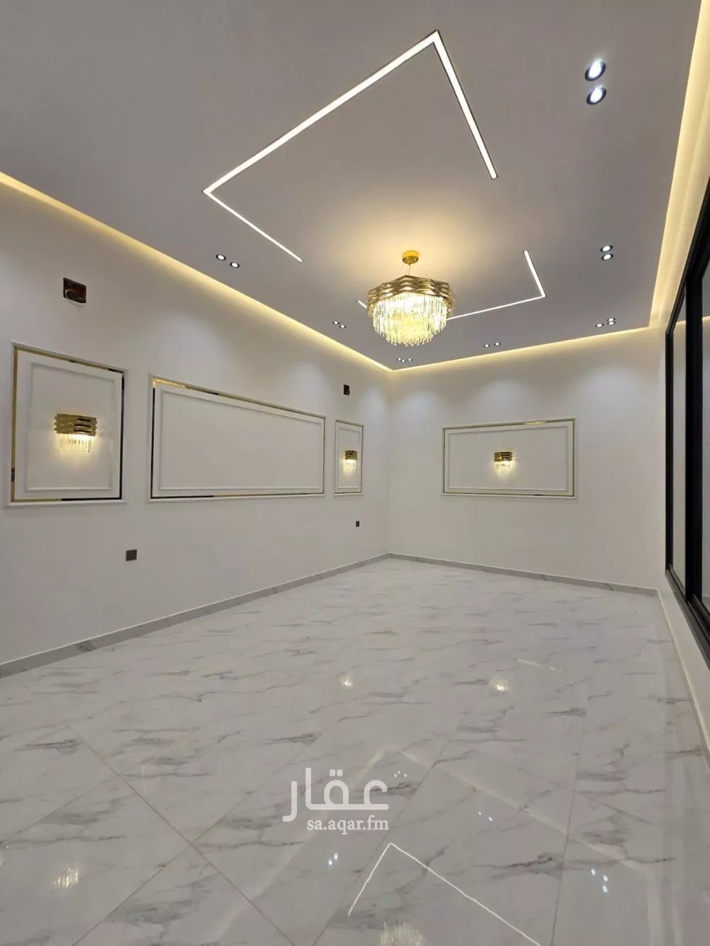 4 bedroom floor in Al Janadriyah 2