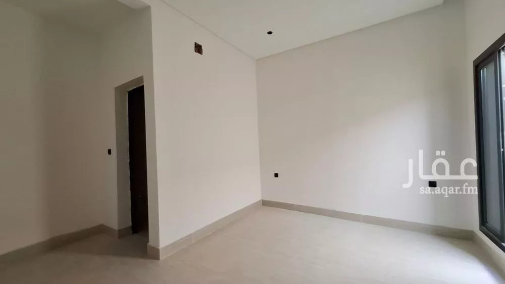 3 bedroom floor in Dahiat Namar 4