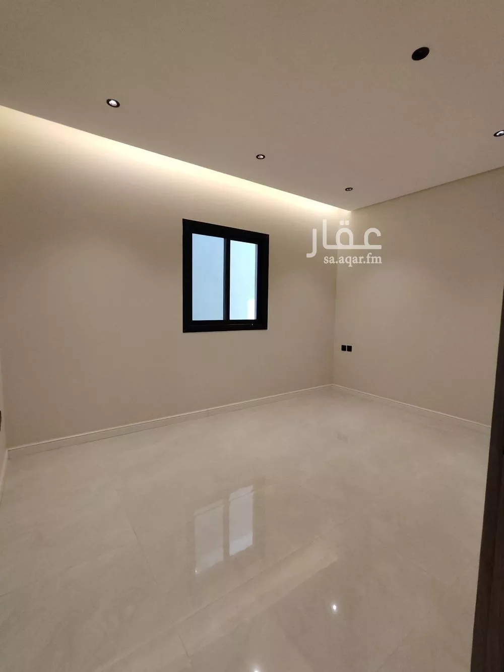 فيلا 5 غرف في العريجاء الغربية 4