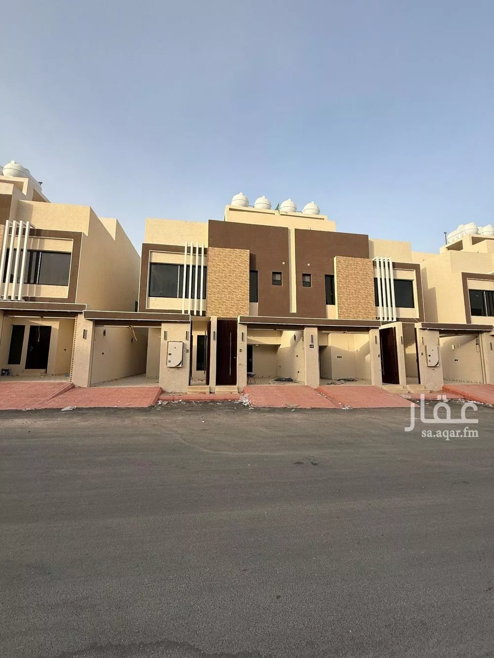 شقة 5 غرف في بدر 1