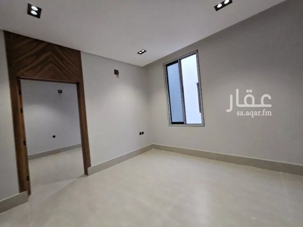 فيلا 5 غرف في عكاظ 2