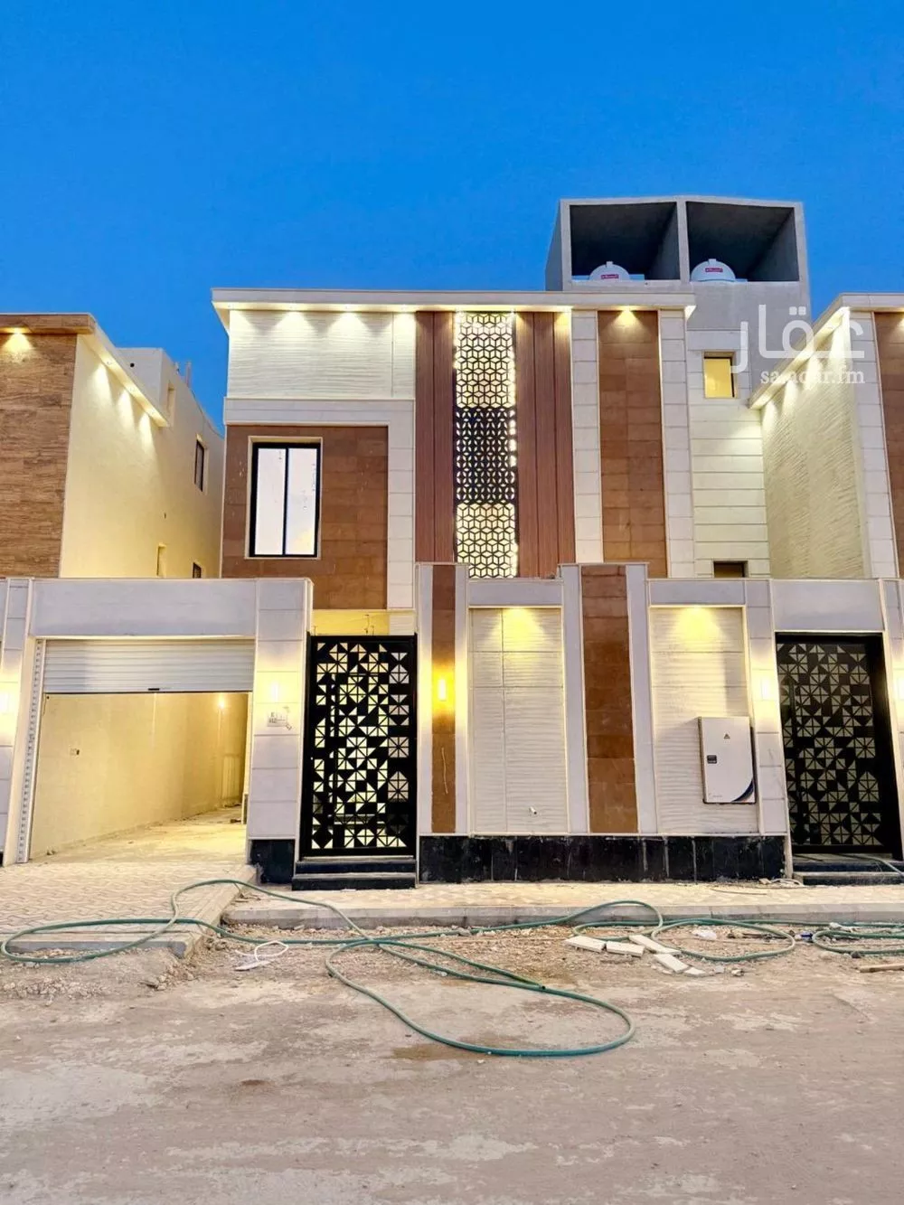 شقة 5 غرف في عكاظ 2