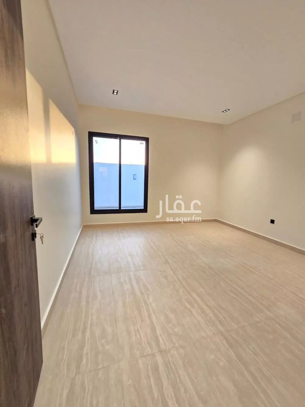 4 bedroom villa in As Suwaidi Al Gharabi, Riyadh 8