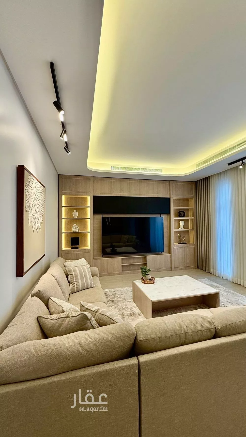 فيلا 5 غرف في السيف 3