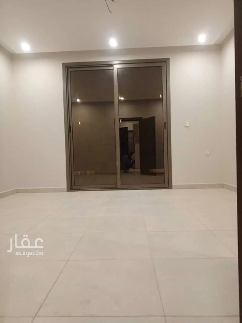 شقة 4 غرف في طيبة 2