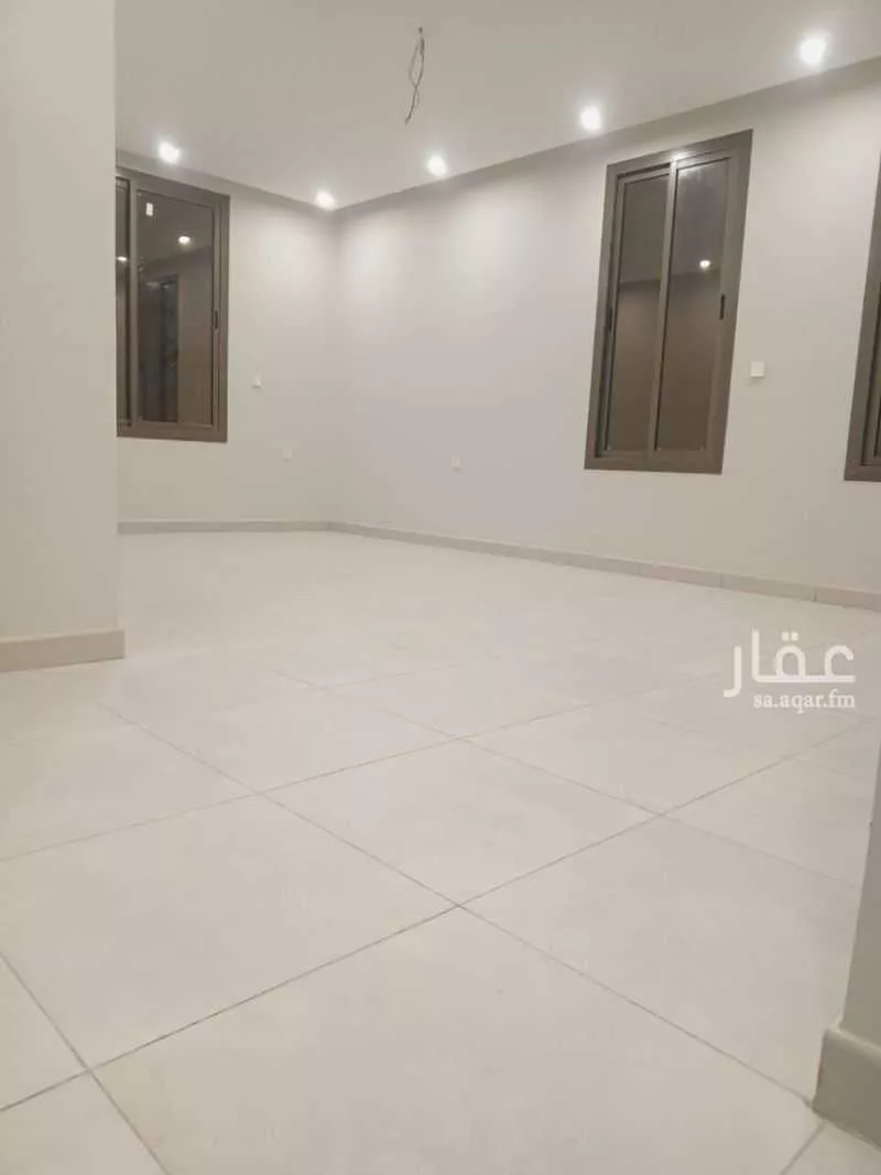 شقة 4 غرف في طيبة 3