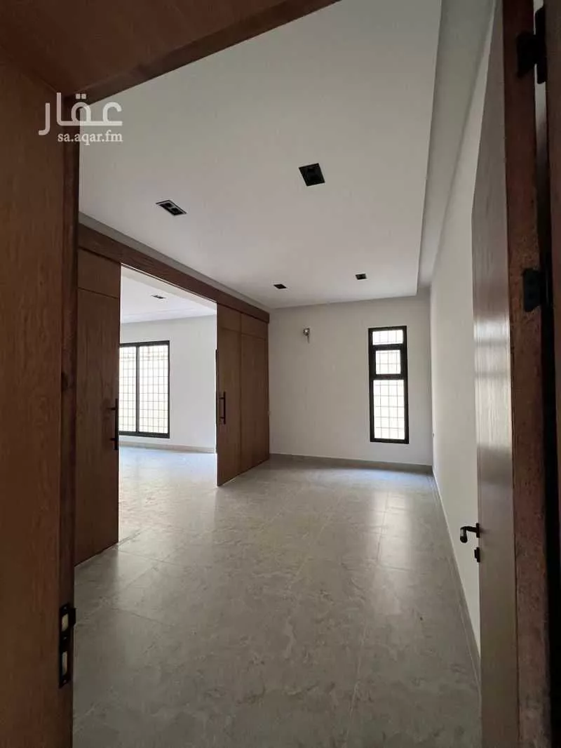 شقة 7 غرف في الامير محمد بن سعود 2