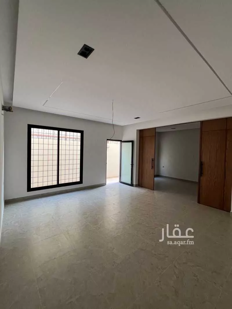 شقة 7 غرف في الامير محمد بن سعود 3