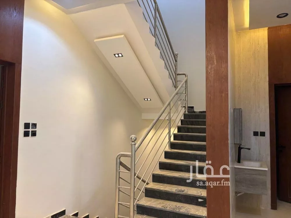 فيلا 6 غرف في عكاظ، الرياض 4