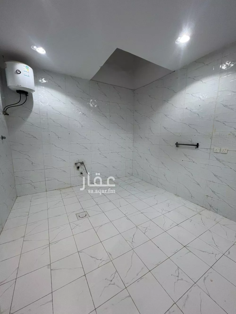 دور 5 غرف في أحد 4