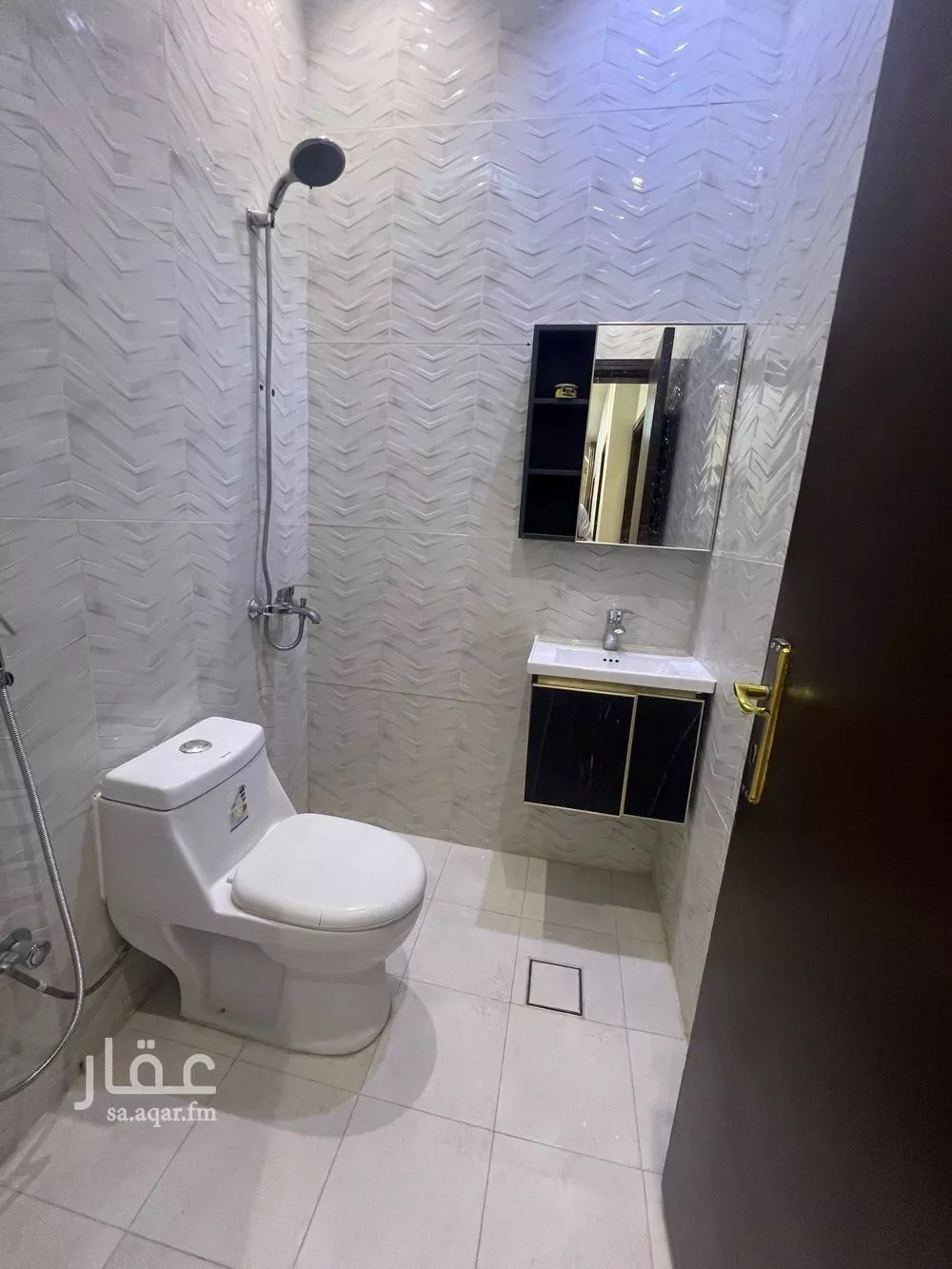 شقة 3 غرف في ديراب 3