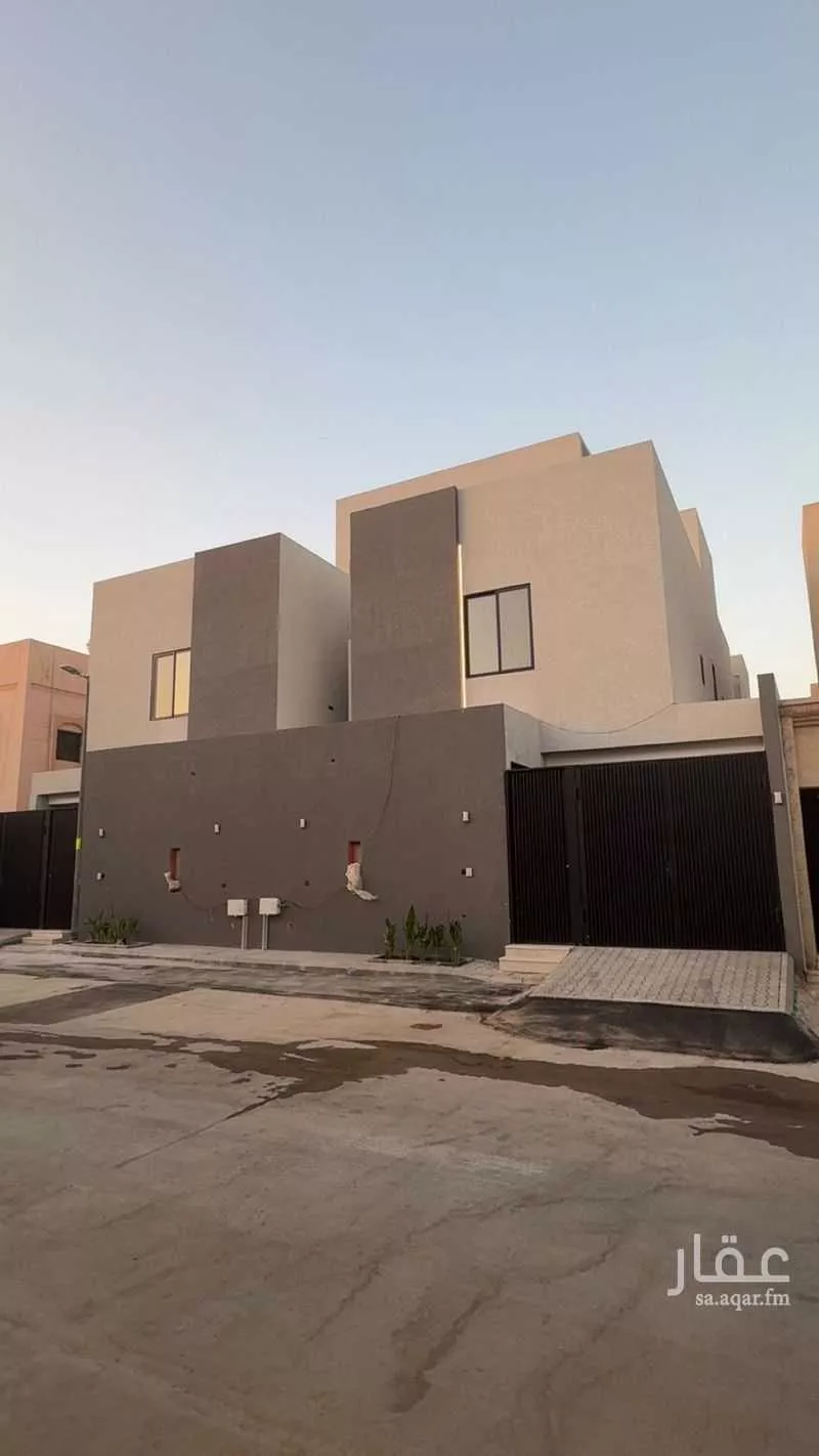 فيلا 5 غرف في العريجاء الغربية 1