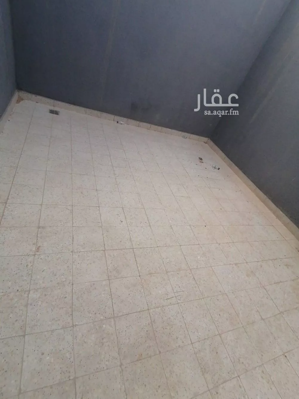 فيلا 9 غرف في الرمال 5