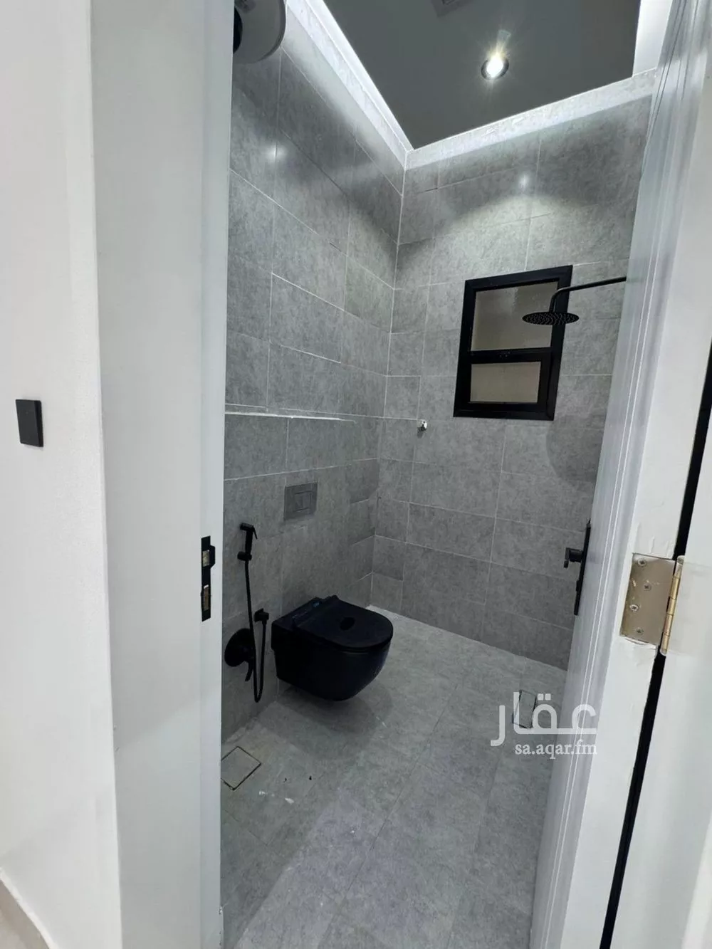 7 bedroom floor in Al Janadriyah 5