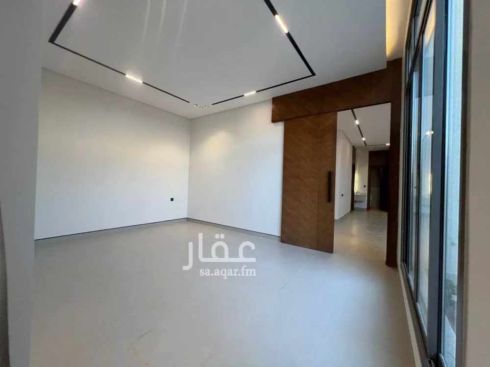 فيلا 7 غرف في المهدية 5