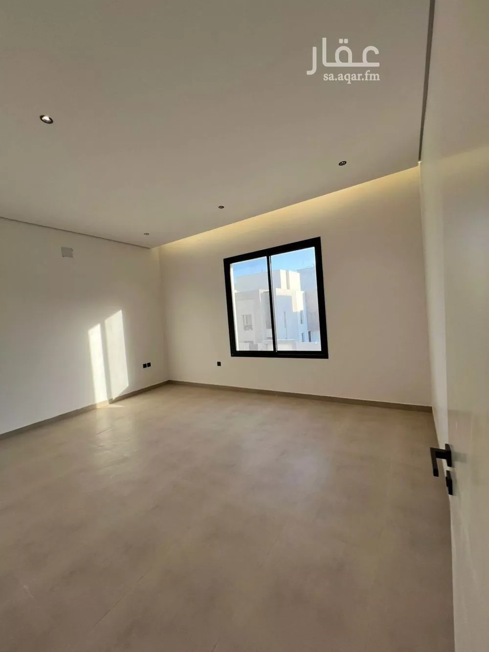 شقة 4 غرف في الحزم 4