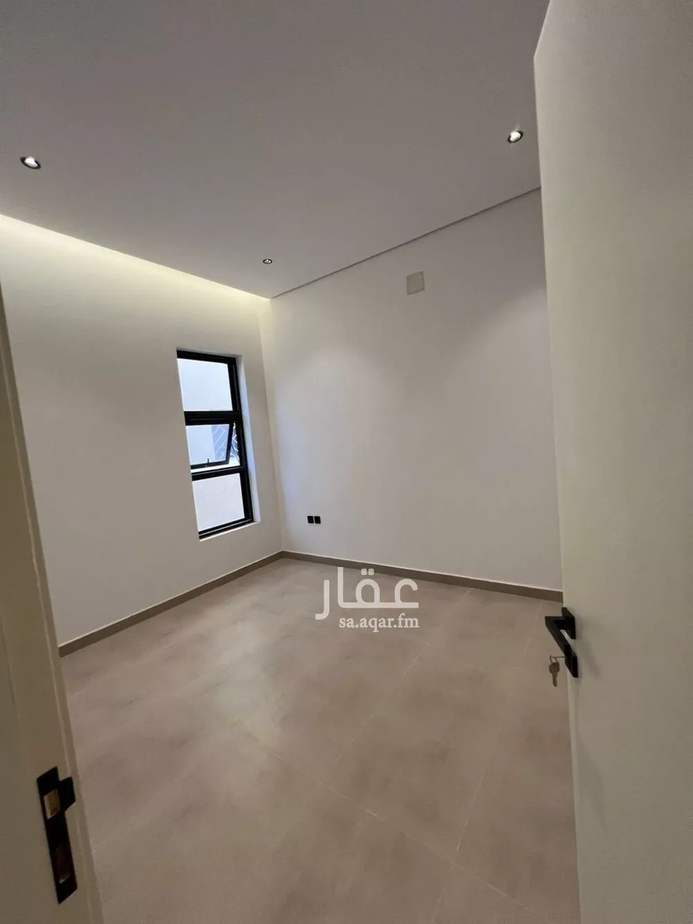 شقة 4 غرف في الحزم 2