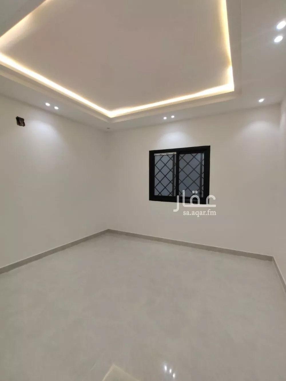 شقة 5 غرف في بدر 3