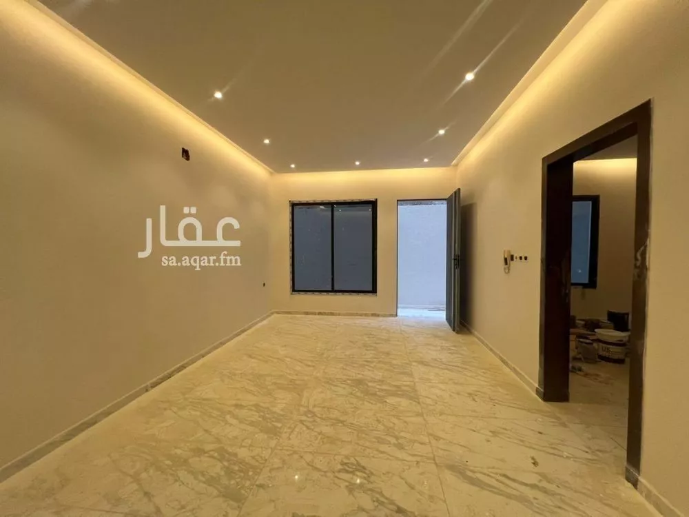 3 bedroom floor in Taibah 4