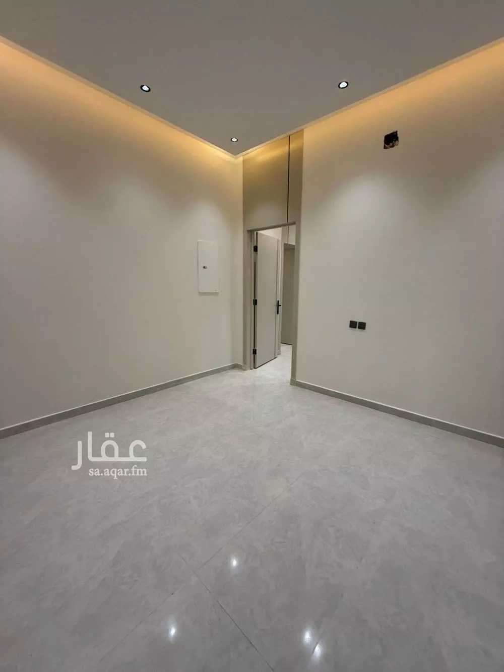 دور 4 غرف في أحد 5