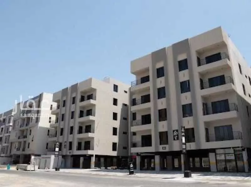 شقة 5 غرف في الحمرا 1