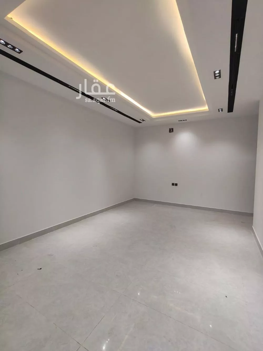 شقة 5 غرف في بدر 3