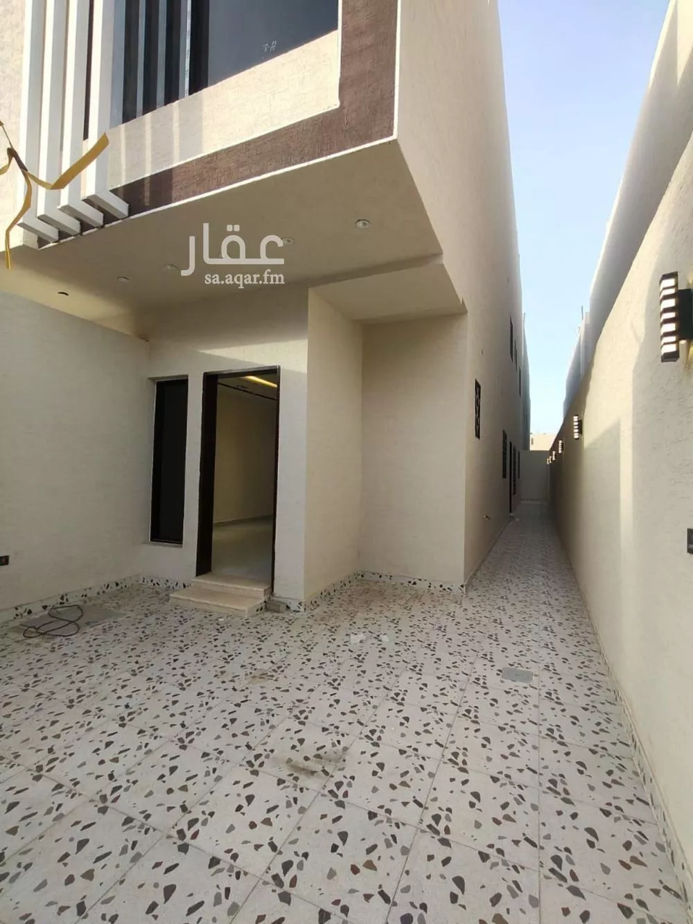 شقة 5 غرف في بدر 5