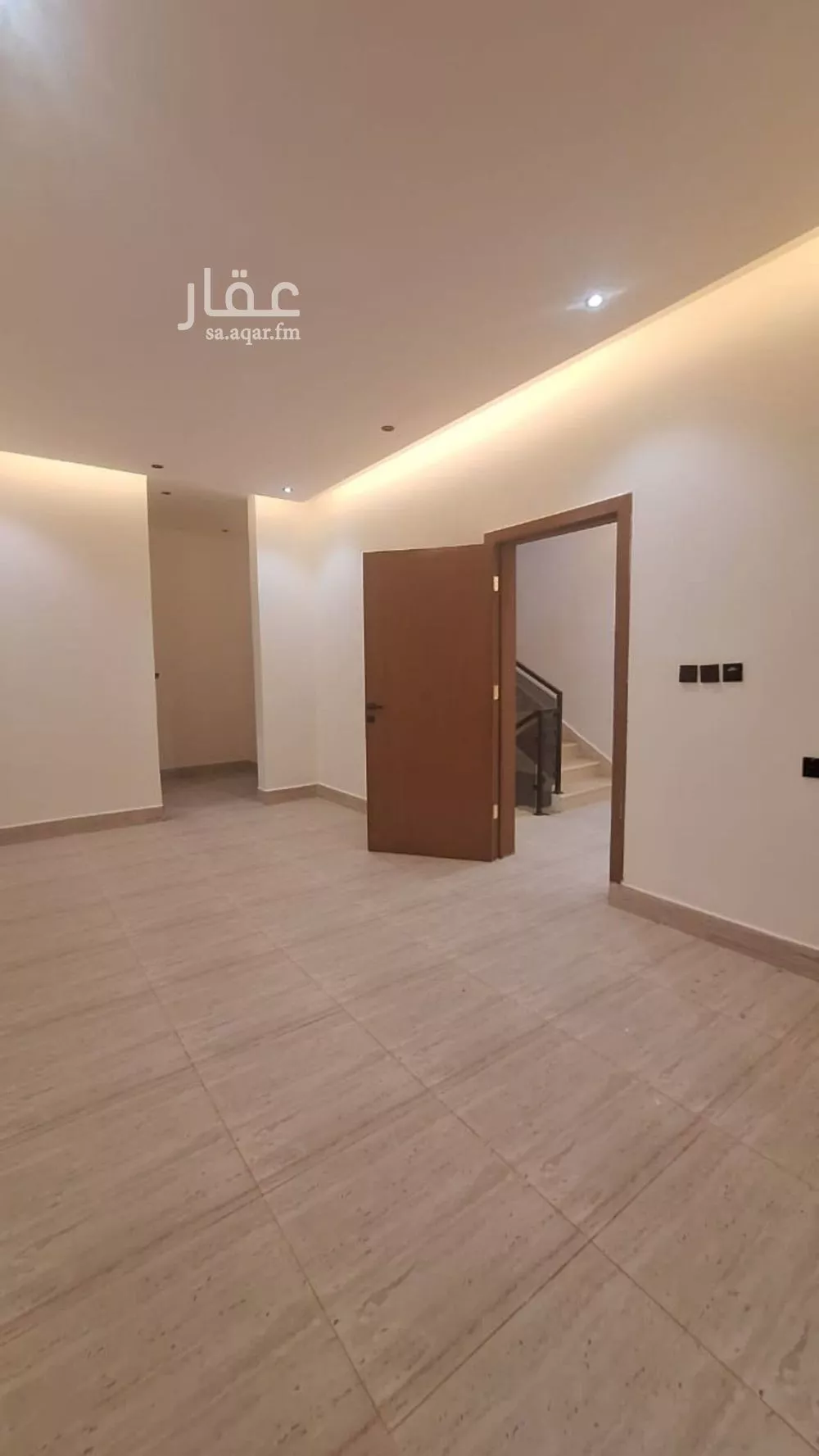 فيلا 5 غرف في طويق 4