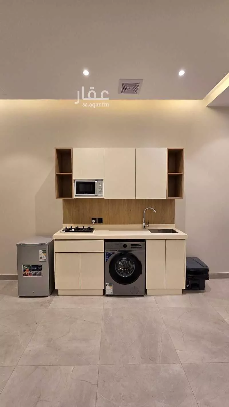 2 bedroom apartment in Al Shati, Jeddah 5