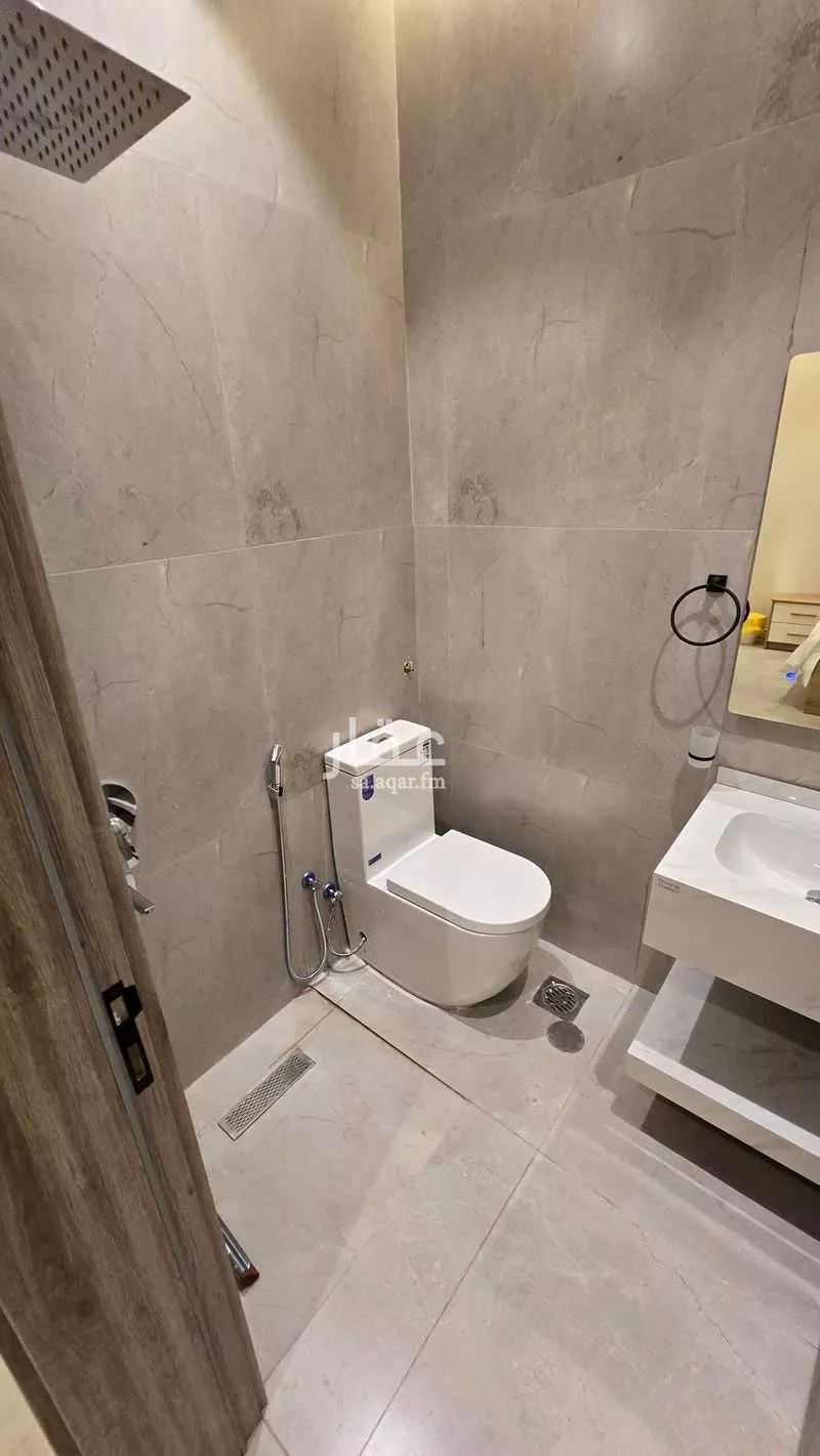 2 bedroom apartment in Al Shati, Jeddah 14