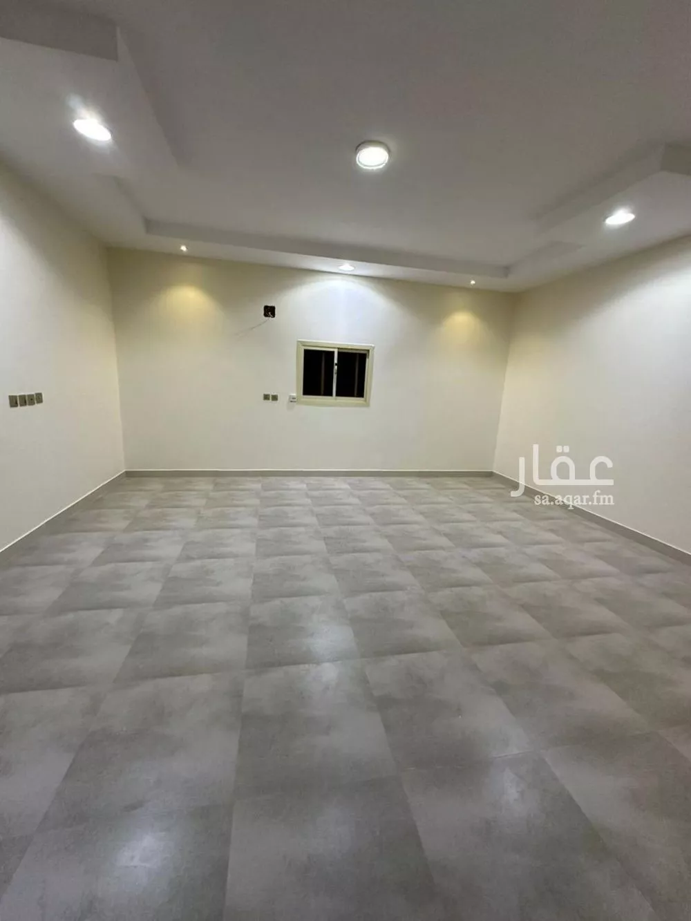 3 bedroom floor in Al Yasmin 1
