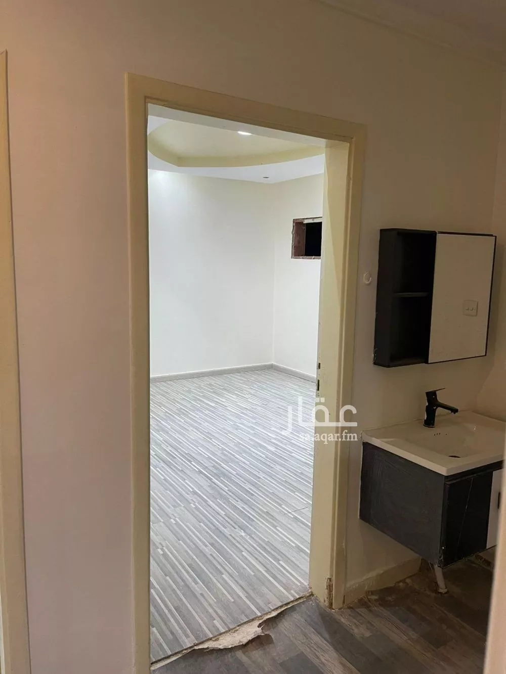 3 bedroom floor in Al Khaleej 4