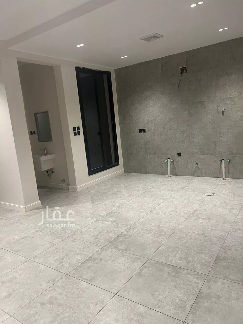 3 bedroom floor in Al Rimal 3