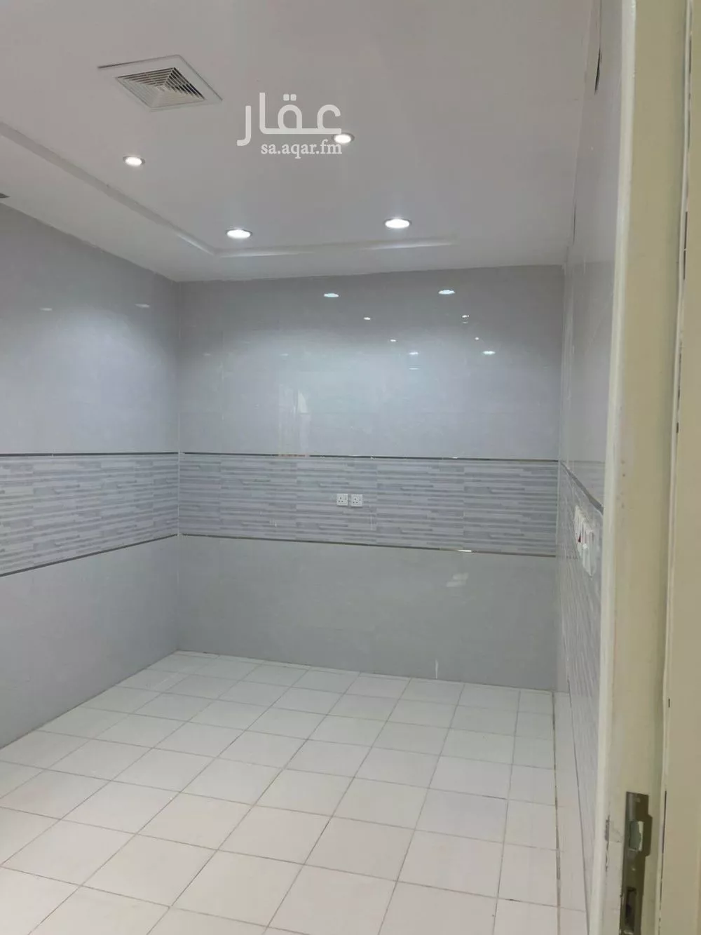 3 bedroom floor in Tuwaiq 2