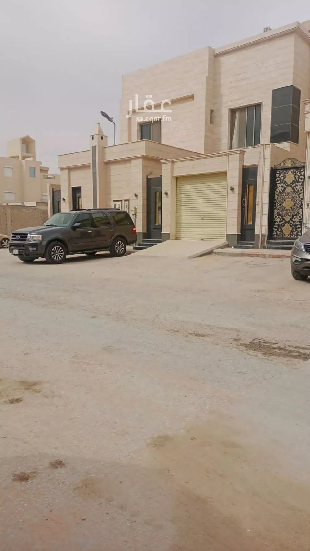 3 bedroom floor in Al Aridh 1